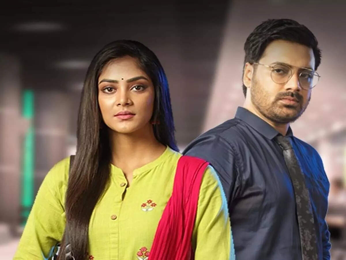 Small screen's favourite jodi Pratik Sen-Sona Moni Saha in Mainak Bhaumik's  next - Times of India
