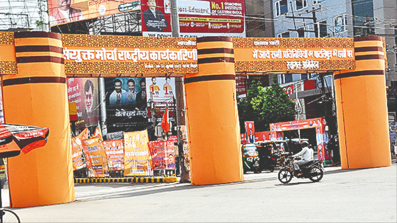 A welcome gate for the nat’l executive meeting of BJP morchas in Patna