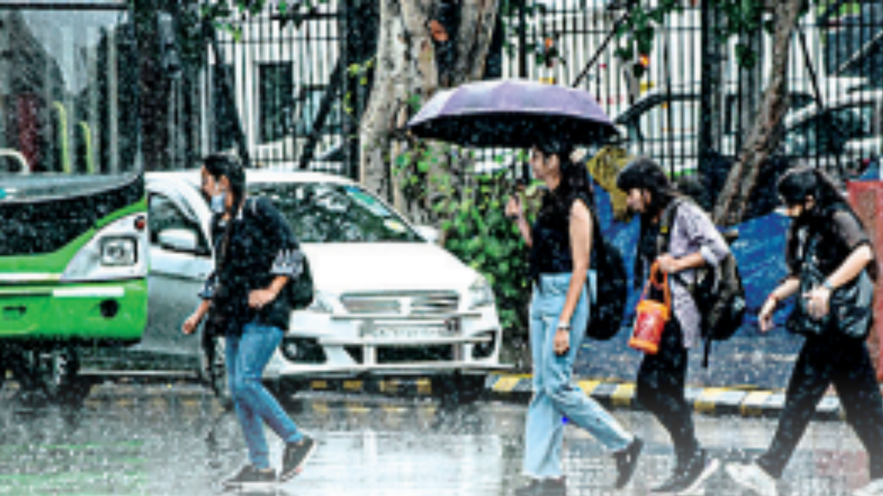 Data of India Meteorological Department (IMD) showed that Safdarjung logged 286.3mm of rainfall in July as against the normal of 209.7mm. 