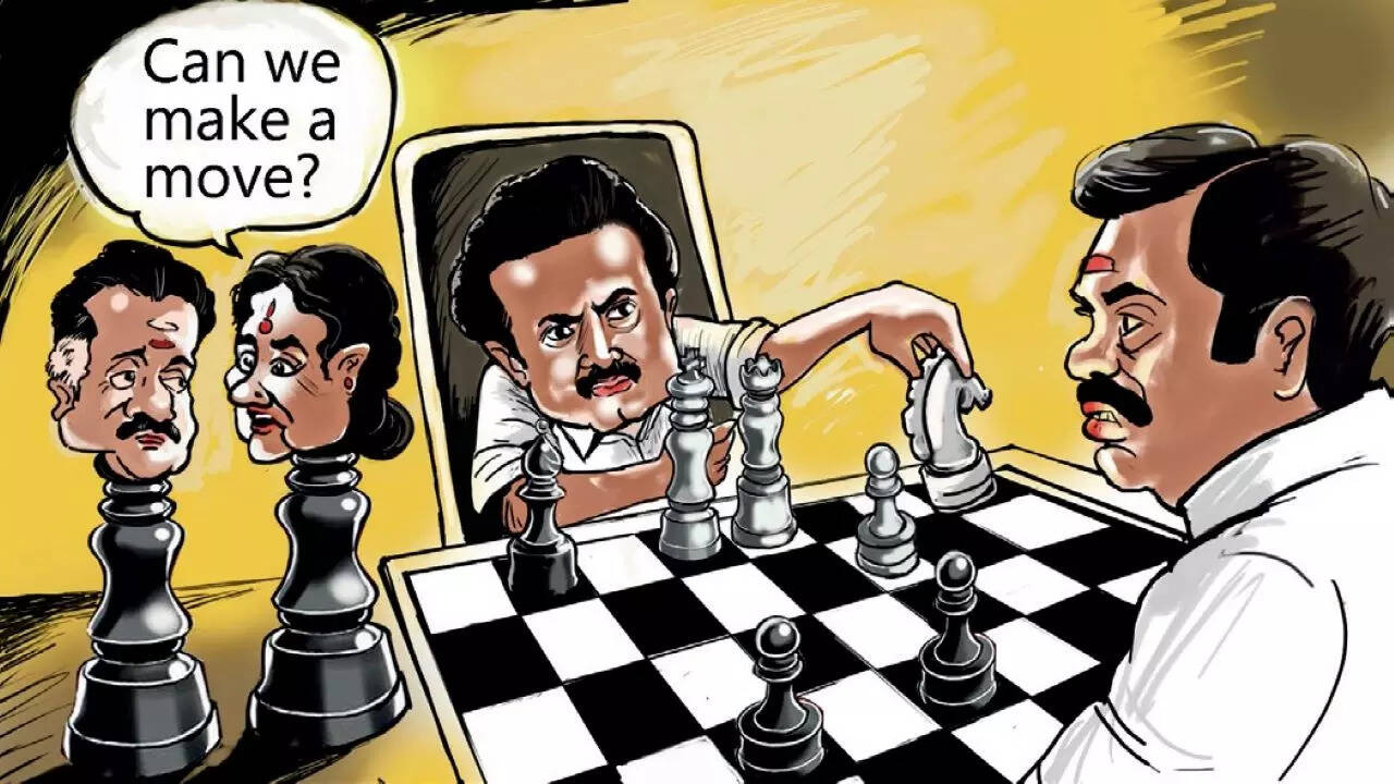 Tamil Nadu: Chequered politics of caste dictates EPS-OPS battle | Chennai News - Times of India Tamil Nadu: Chequered politics of caste dictates EPS-OPS battle | Chennai News - Times of India