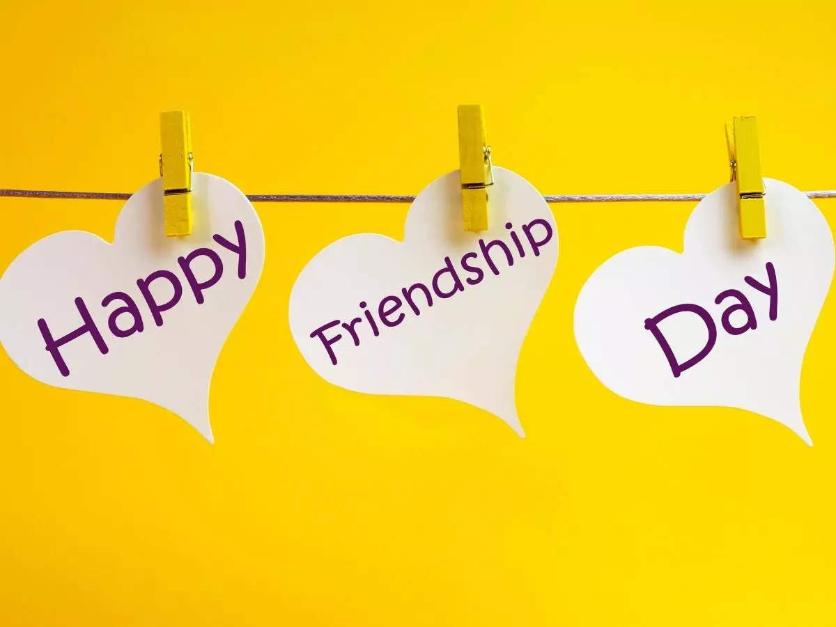 Happy Friendship Day Quotes, Wishes & Messages: 20 quotes by ...