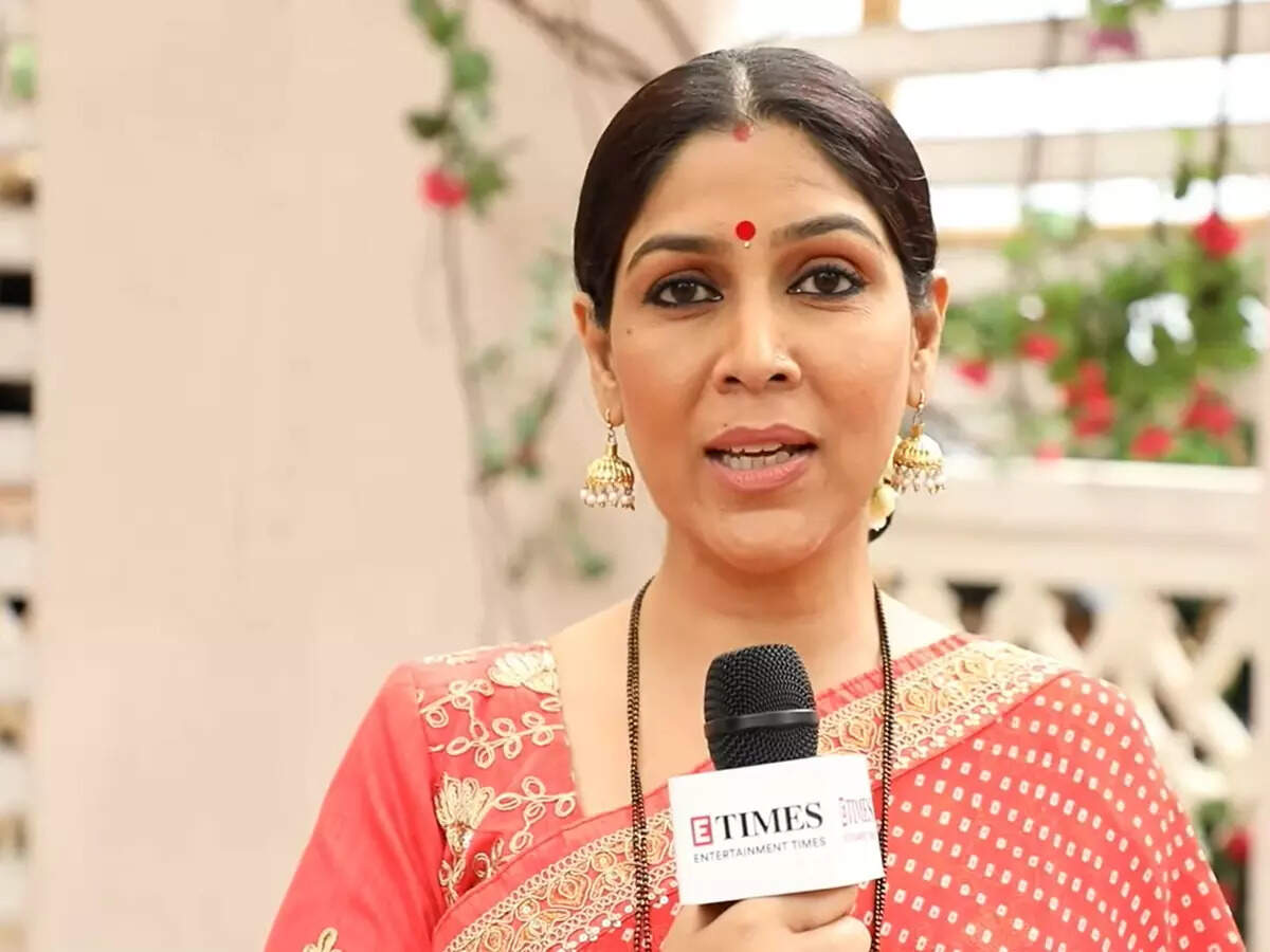 Exclusive - Sakshi Tanwar: The first time I saw myself on a hoarding was on  the poster of Kahaani Ghar Ghar Ki; it was a very special moment - Times of  India