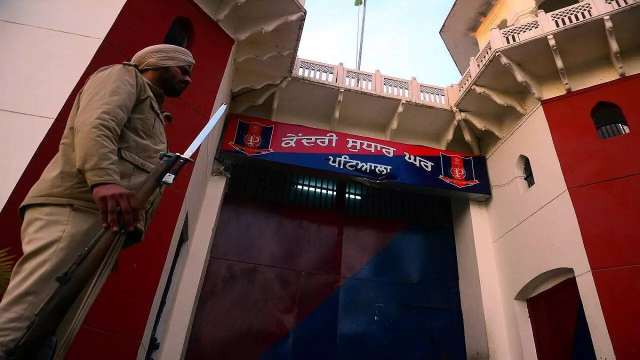 Ranjit Avenue, Amritsar Map, Property Rates, Projects, Photos, Reviews