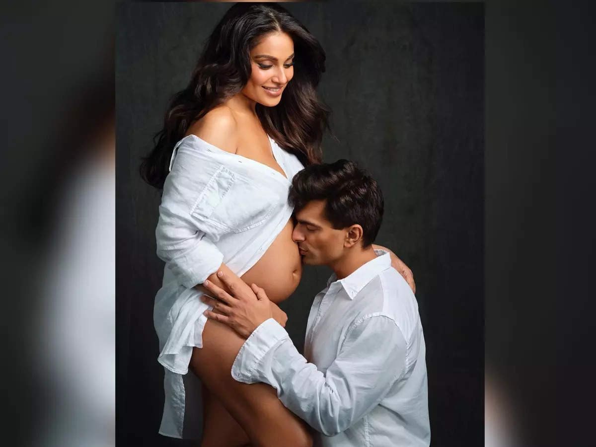 Bipasha Basu Pregnancy News: Bipasha Basu and Karan Singh Grover announce  pregnancy: Our baby will join us soon and add to our glee