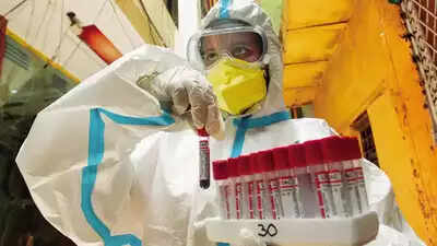 Maharashtra News Updates: Mumbai reports 1,011 Covid-19 cases, two ...
