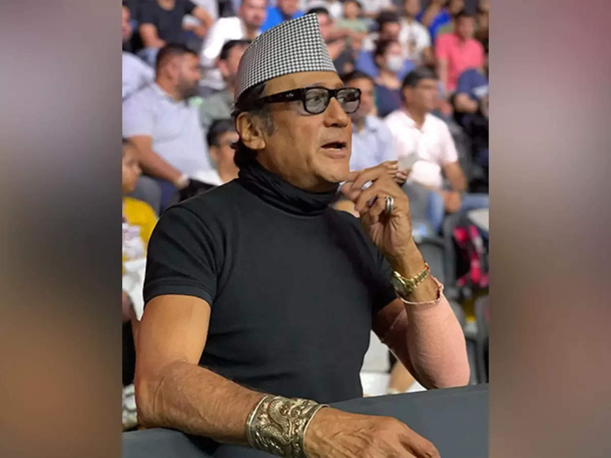 Jackie Shroff asks fans to respect their bodies in funniest way | Hindi  Movie News - Times of India