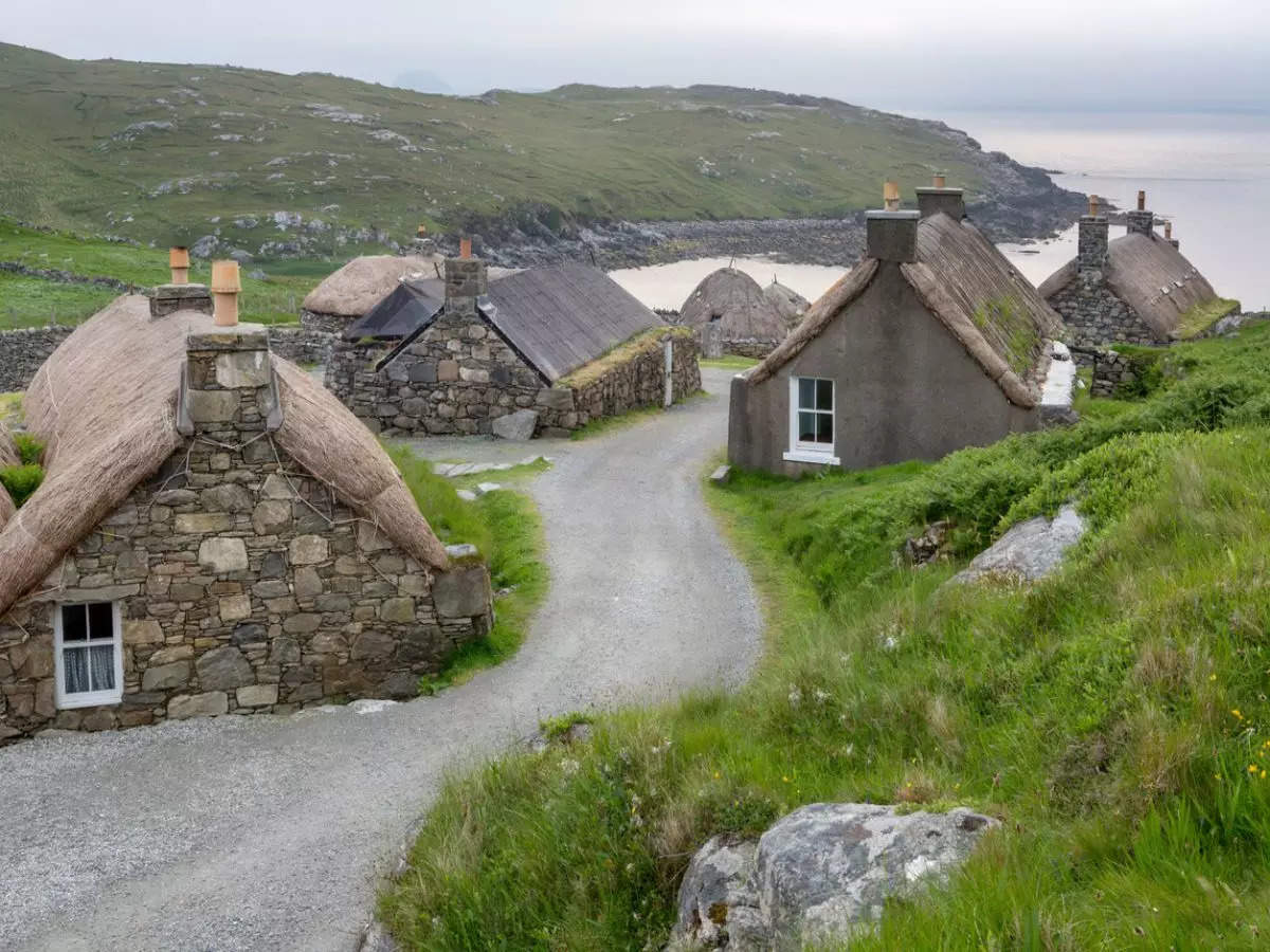 You’ll instantly fall in love with these dreamy Scottish villages!