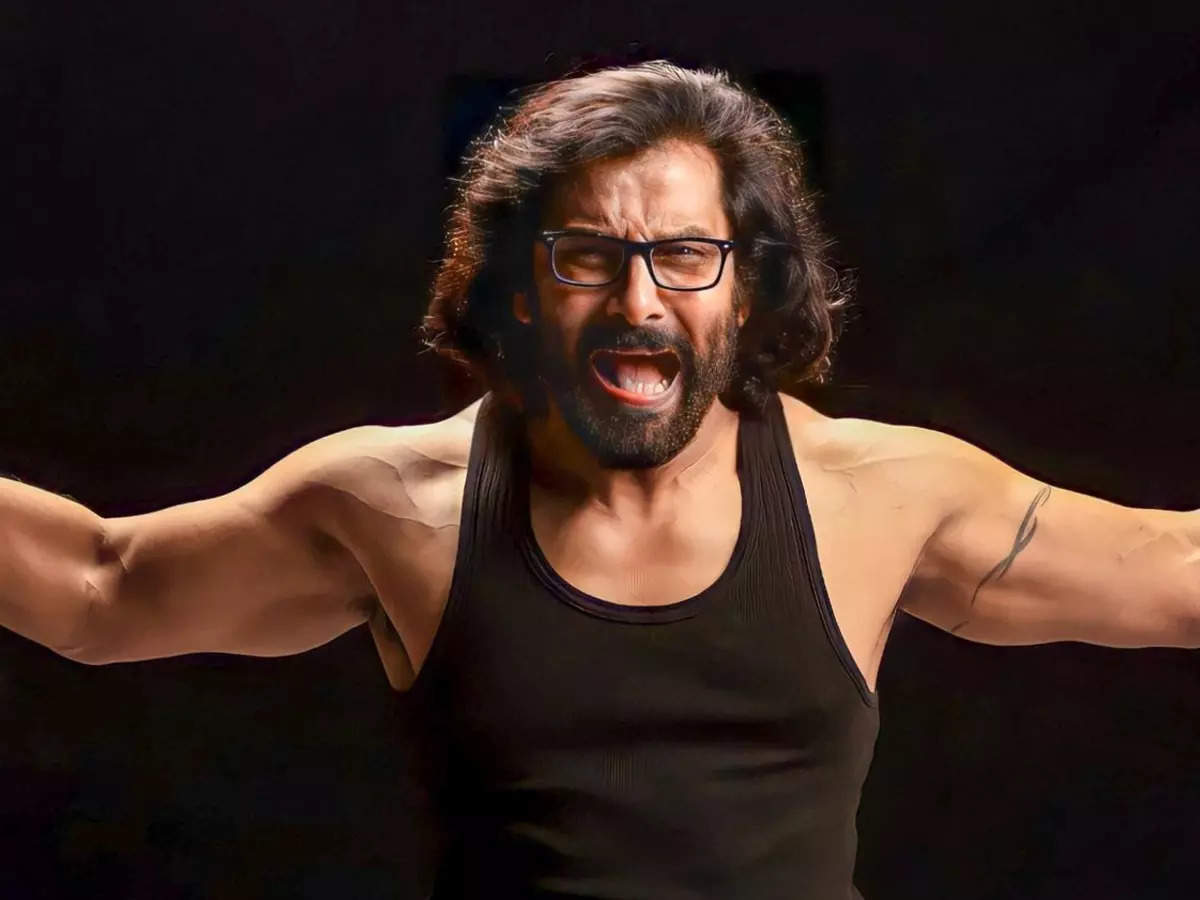 Cobra' Twitter review: Chiyaan Vikram's fabulous performance and Ajay  Gnanamuthu's gripping screenplay assure an excellent commercial film |  Tamil Movie News - Times of India