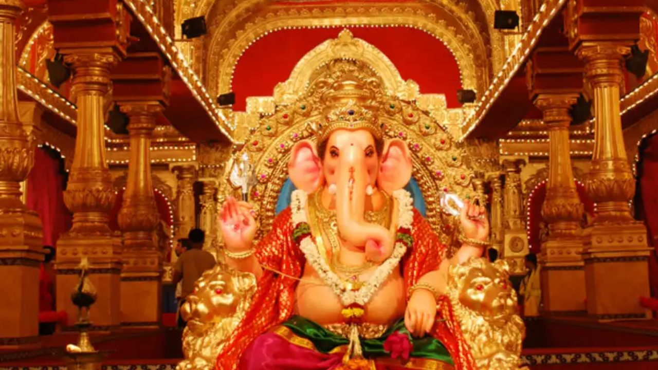 State To Take Elderly On Free Tours Of Ganesh Mandals And Temples ...