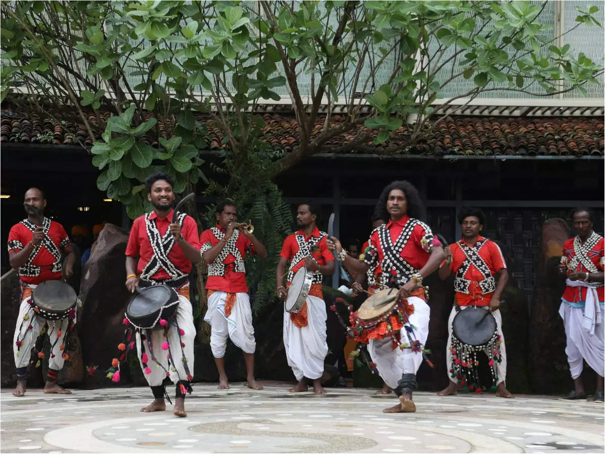 Members of the Bhil tribe perform Bhagoria haat dance
