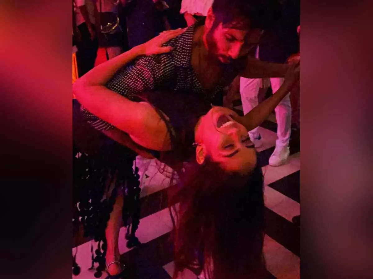 Mira Rajput Shares A Mushy Picture With Shahid Kapoor From Her 28th Birthday Bash Thanks The Actor For The Best Memories Hindi Movie News Times Of India