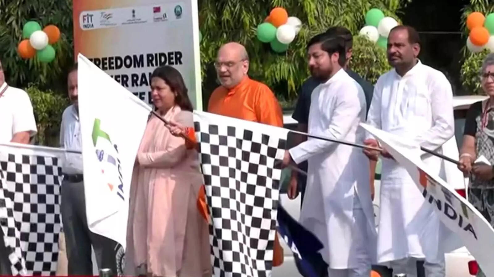 Amit Shah flags off 'Freedom Rider Biker Rallies' in Delhi | News - Times  of India Videos