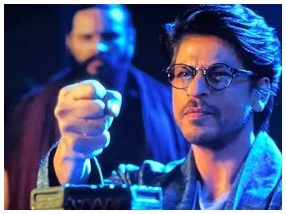 Shah Rukh Khan flaunts stunning blue watch in new video. Can you