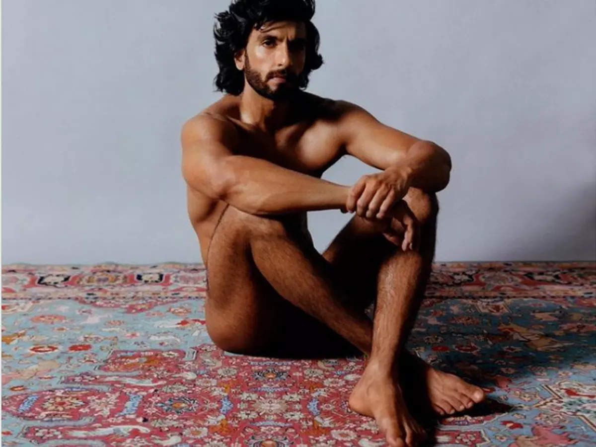 1200px x 900px - Ranveer Singh nude photoshoot controversy: Actor claims someone tampered  and morphed one of his photos | Hindi Movie News - Times of India