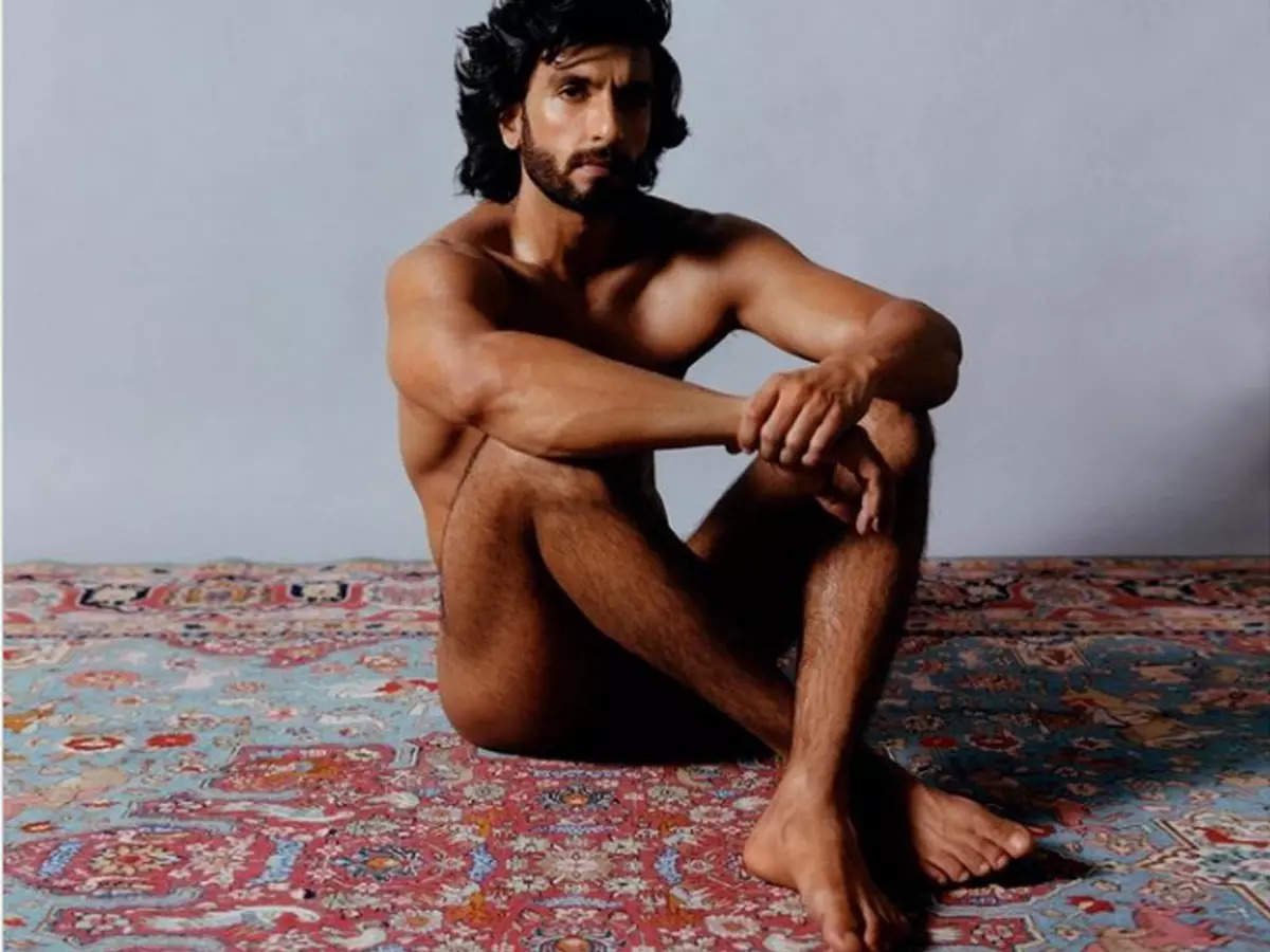 Rani Mukherjee Naked - Ranveer Singh nude photoshoot controversy: Actor claims someone tampered  and morphed one of his photos | Hindi Movie News - Times of India