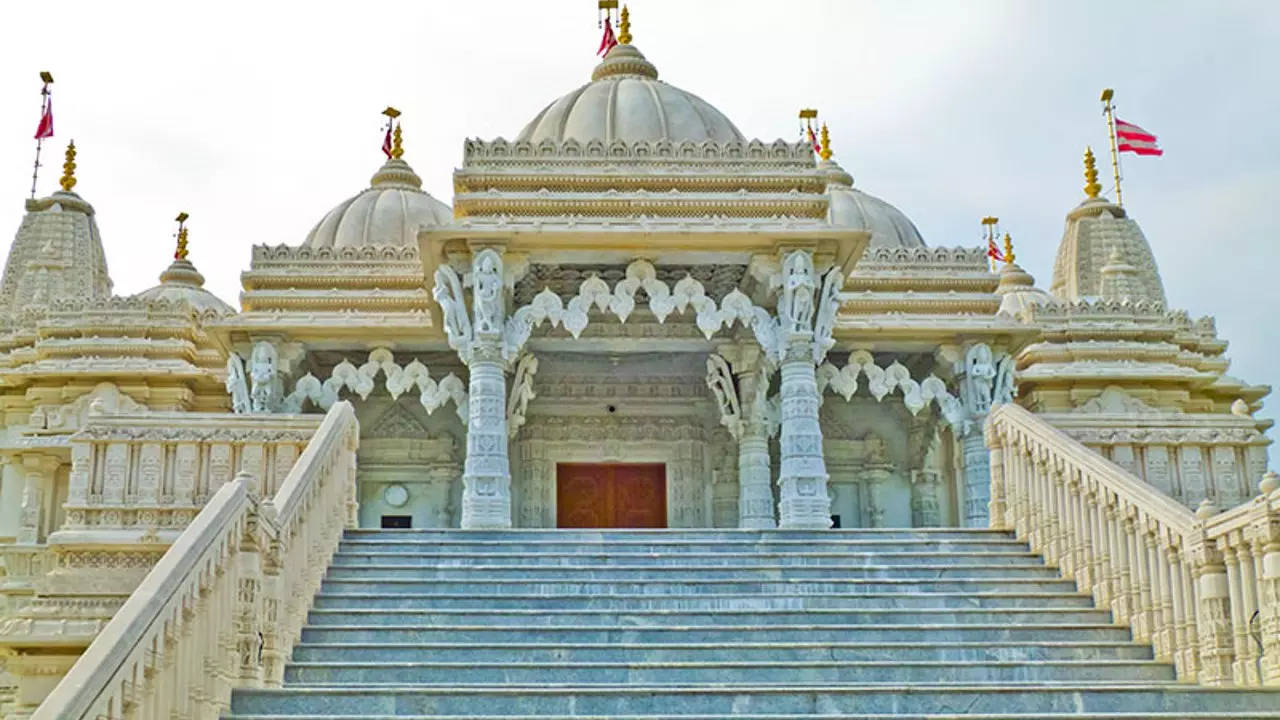 The BAPS Swaminarayan Mandir, Toronto  (Source: baps.org)