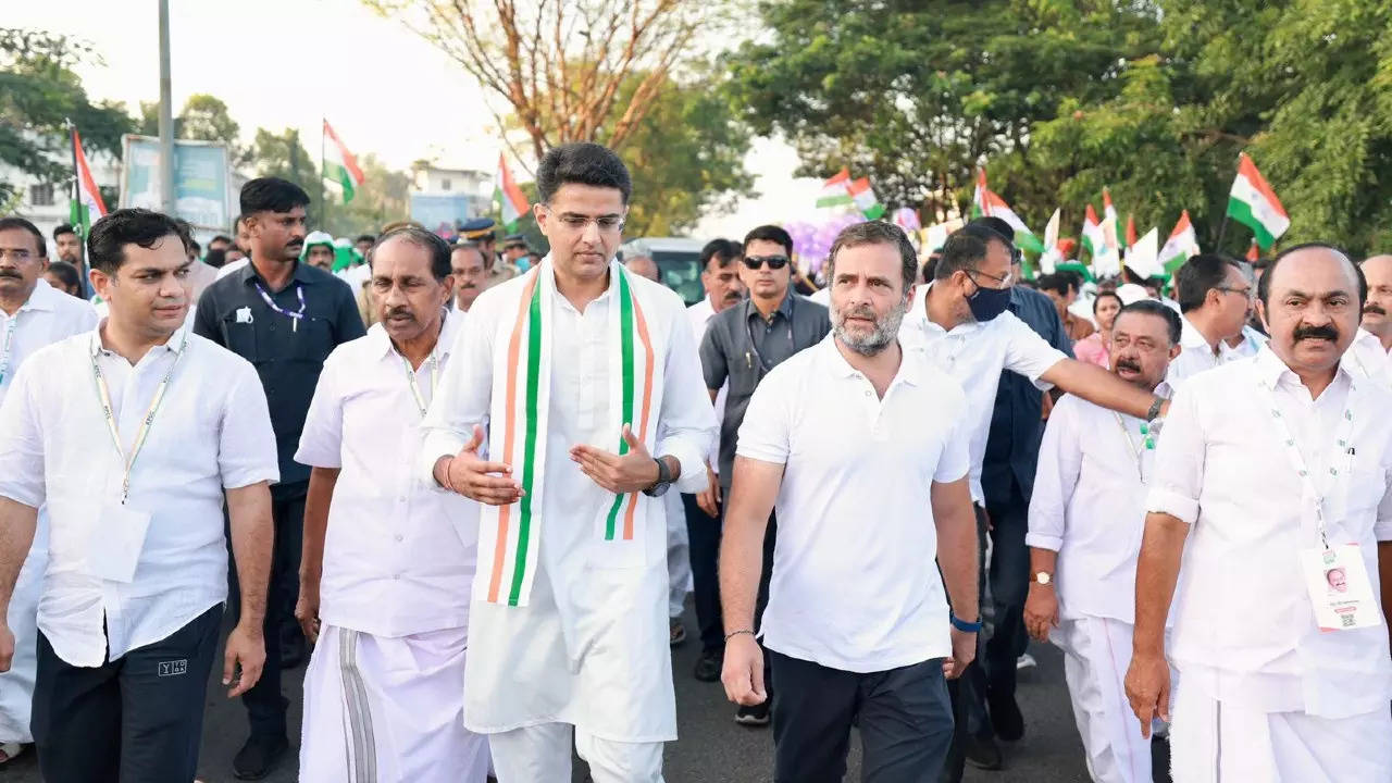 Rahul Gandhi is accompanied by Congress leader Sachin Pilot, among others, as he begins the 14th day of the Bharat Jodo Yatra. (Courtesy: Twitter | @INCIndia)