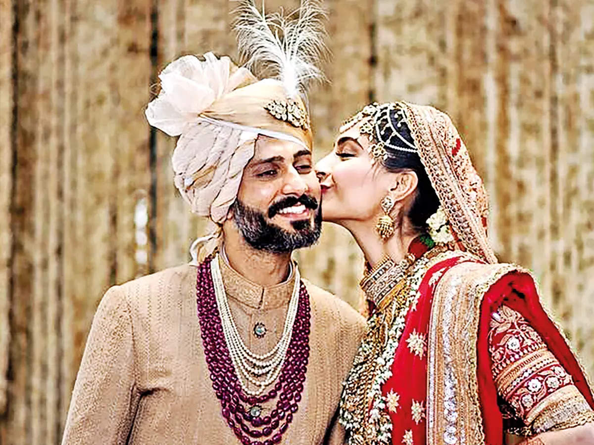 groom necklace for sherwani