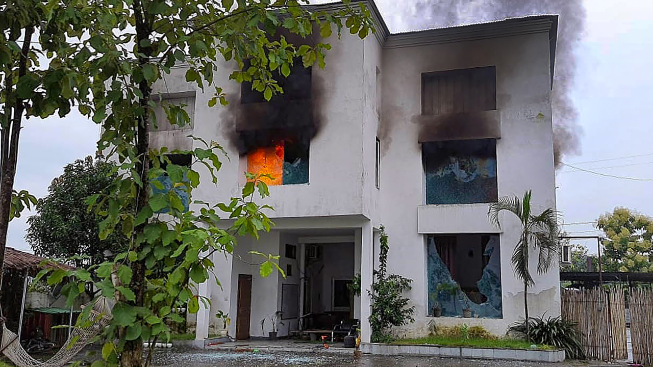 Clock Tower, Dehradun Map, Property Rates, Projects, Photos, Reviews, Info