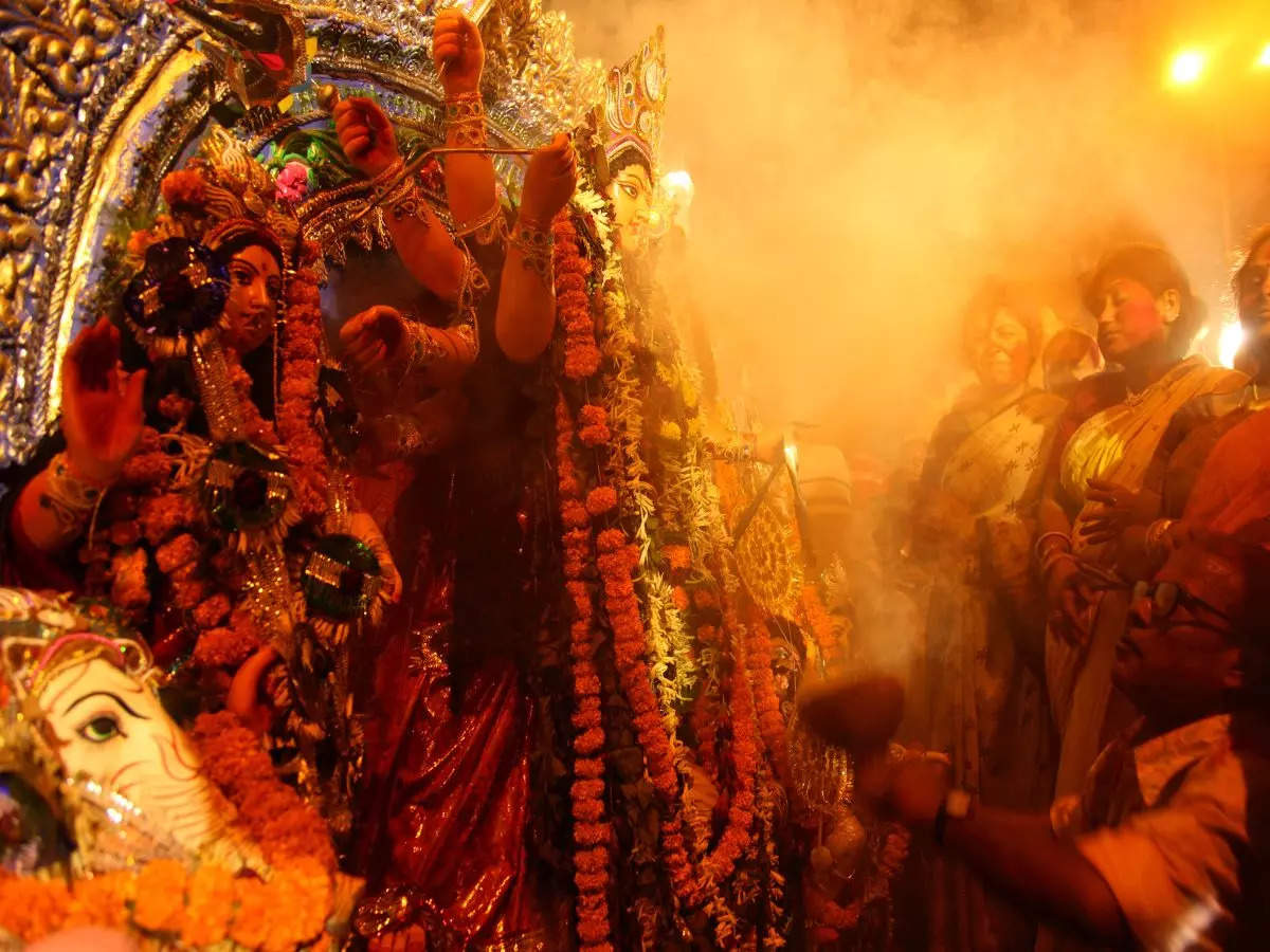 Stunning photos of Navratri celebrations from across India