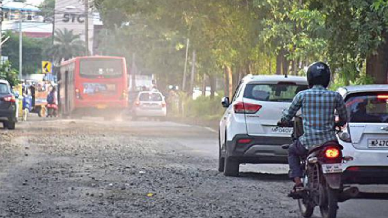 Bumpy roads at Rohit Nagar make commute a hassle