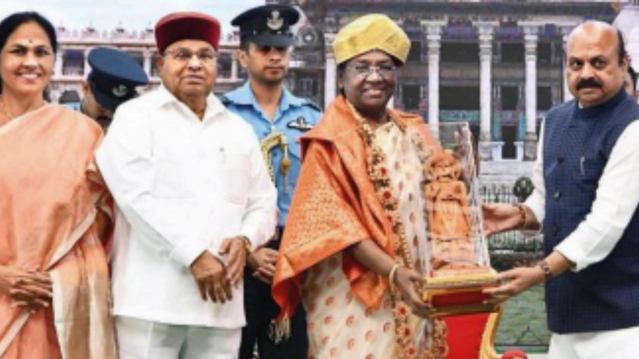 President Droupadi Murmu was felicitated in Bengaluru on Tuesday