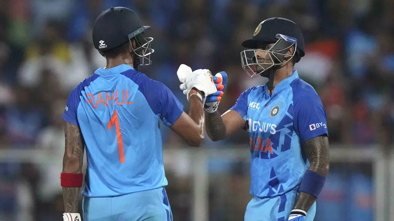 India vs South Africa Highlights, 1st T20I 2022 Suryakumar Yadav, KL Rahul shine as India beat South Africa by 8 wickets to lead the series 1-0