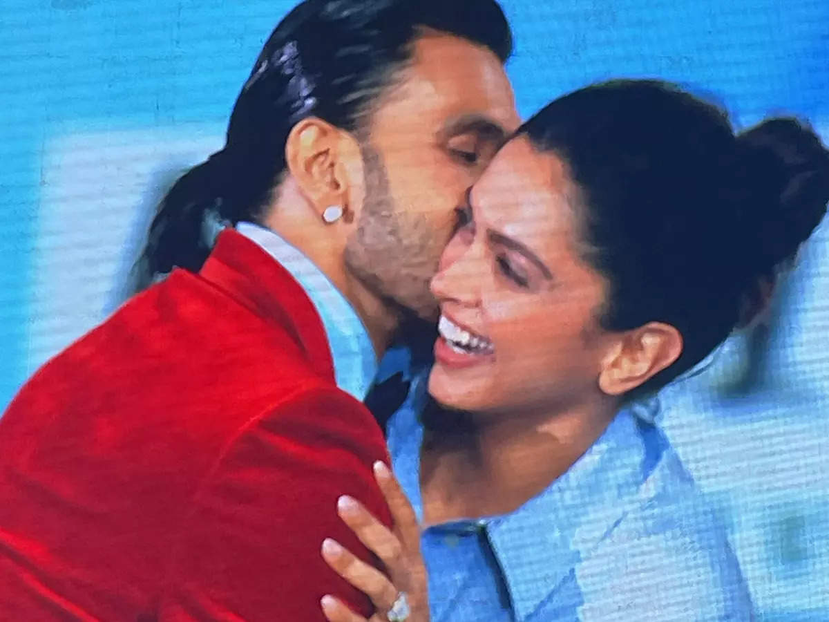 Ranveer Singh calls his wife Deepika a 'homebody