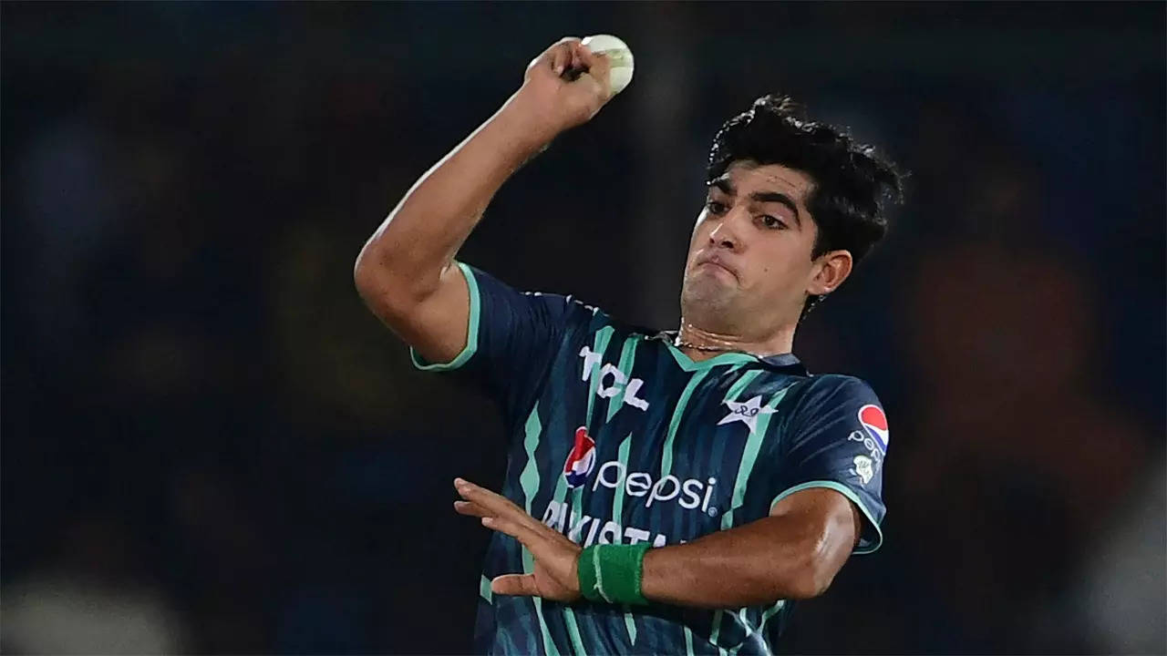Pakistan fast bowler Naseem Shah tests positive for Covid-19 | Cricket News  - Times of India