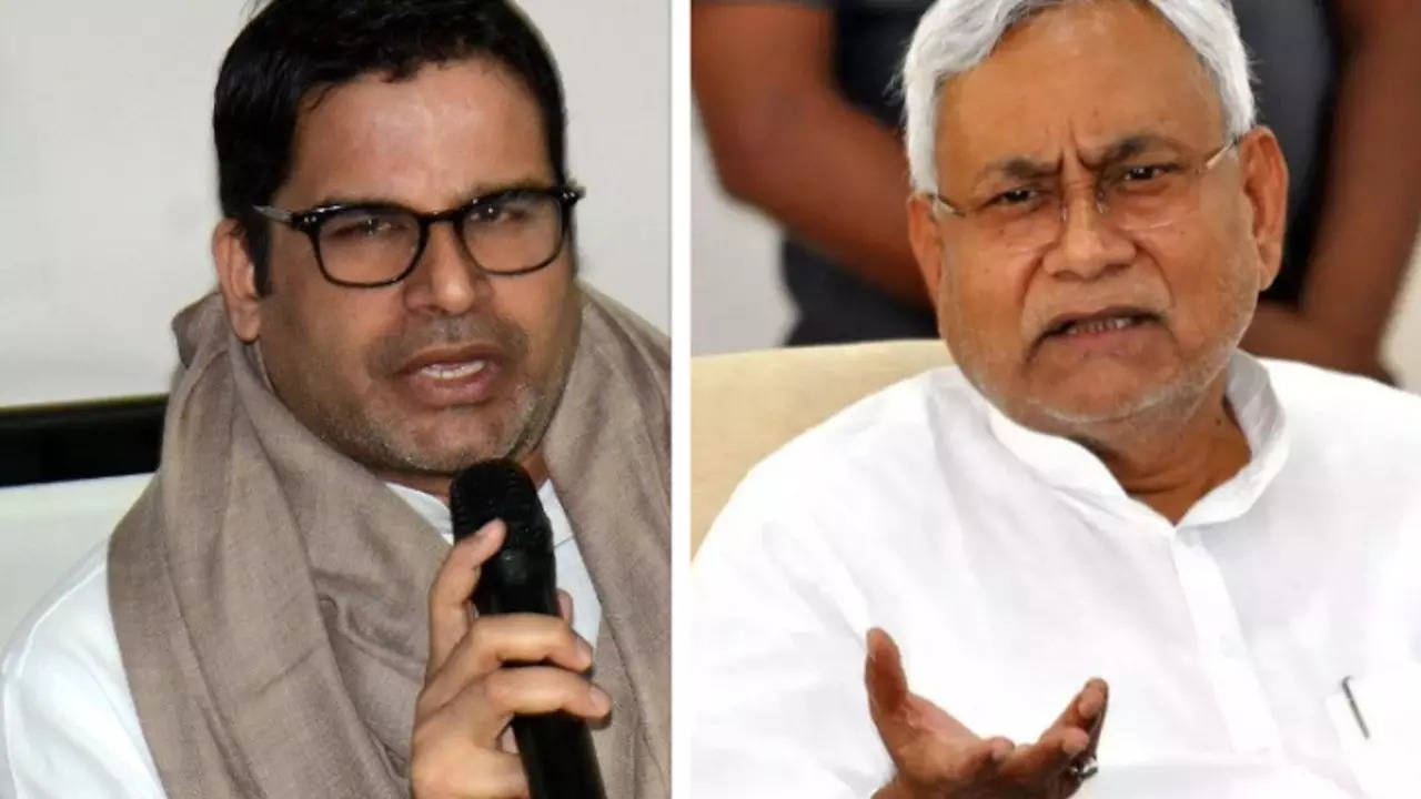 Political activist Prashant Kishor (L) and Bihar CM Nitish Kumar