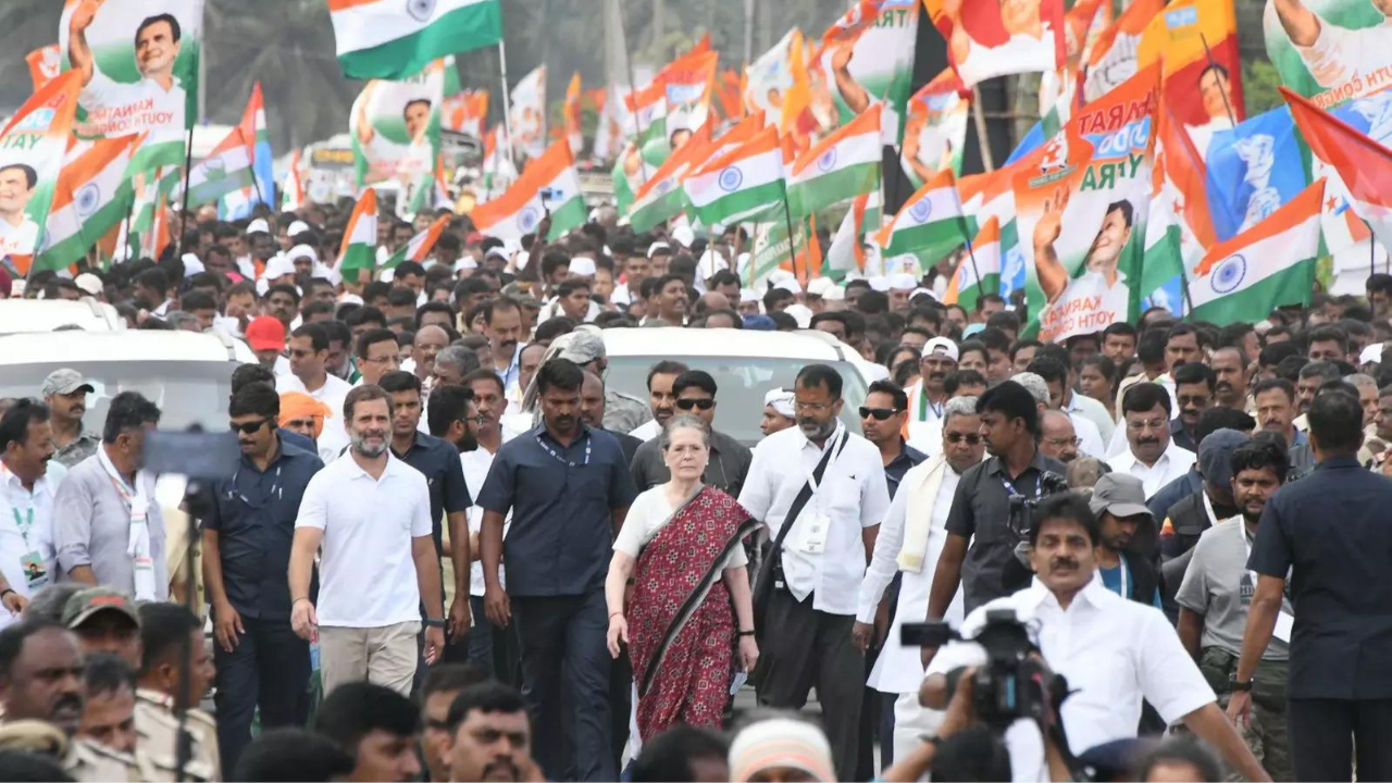 Congress interim President Sonia Gandhi with party leaders Rahul Gandhi, Siddaramaiah and others during the party's Bharat Jodo Yatra, in Mandya district. (PTI photo)