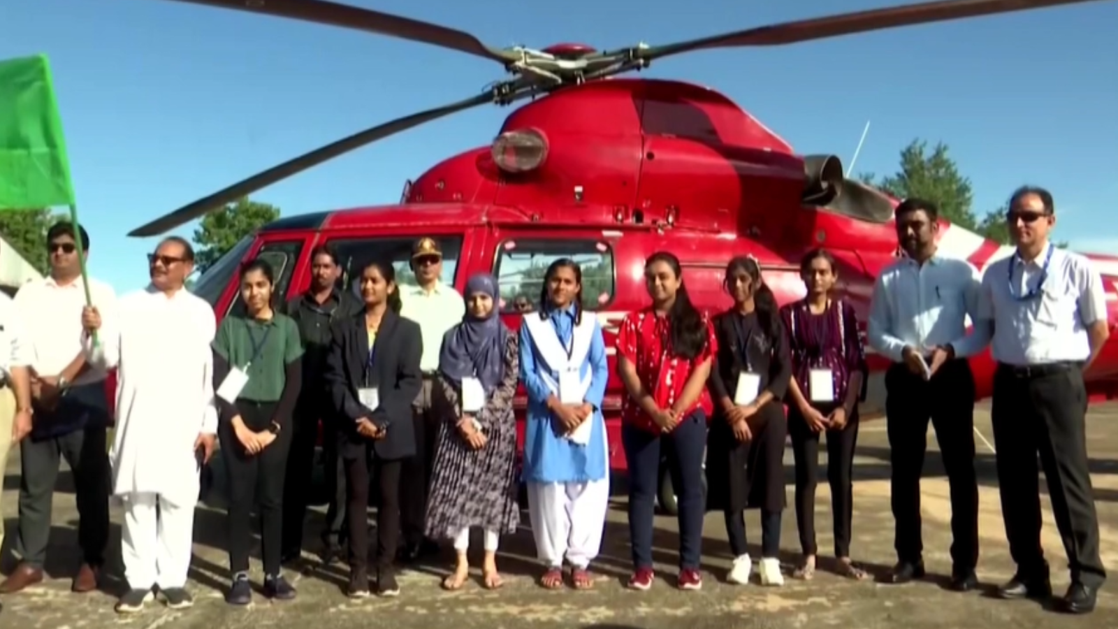 Chhattisgarh: Class 10, 12 toppers taken on helicopter ride in Raipur |  News - Times of India Videos