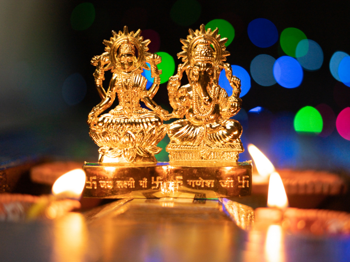 Diwali, Dhanteras, and Digi Gold: What is the significance of gold during  festivities? - Times of India