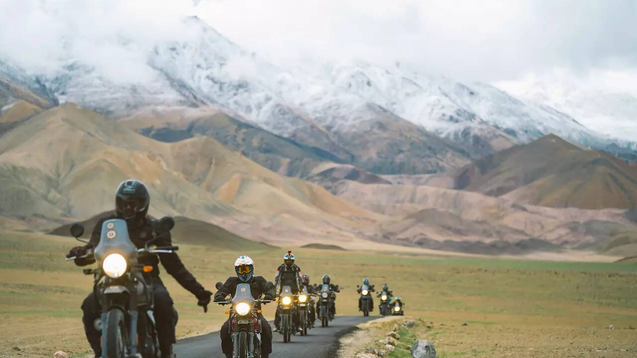 royal enfield group ride