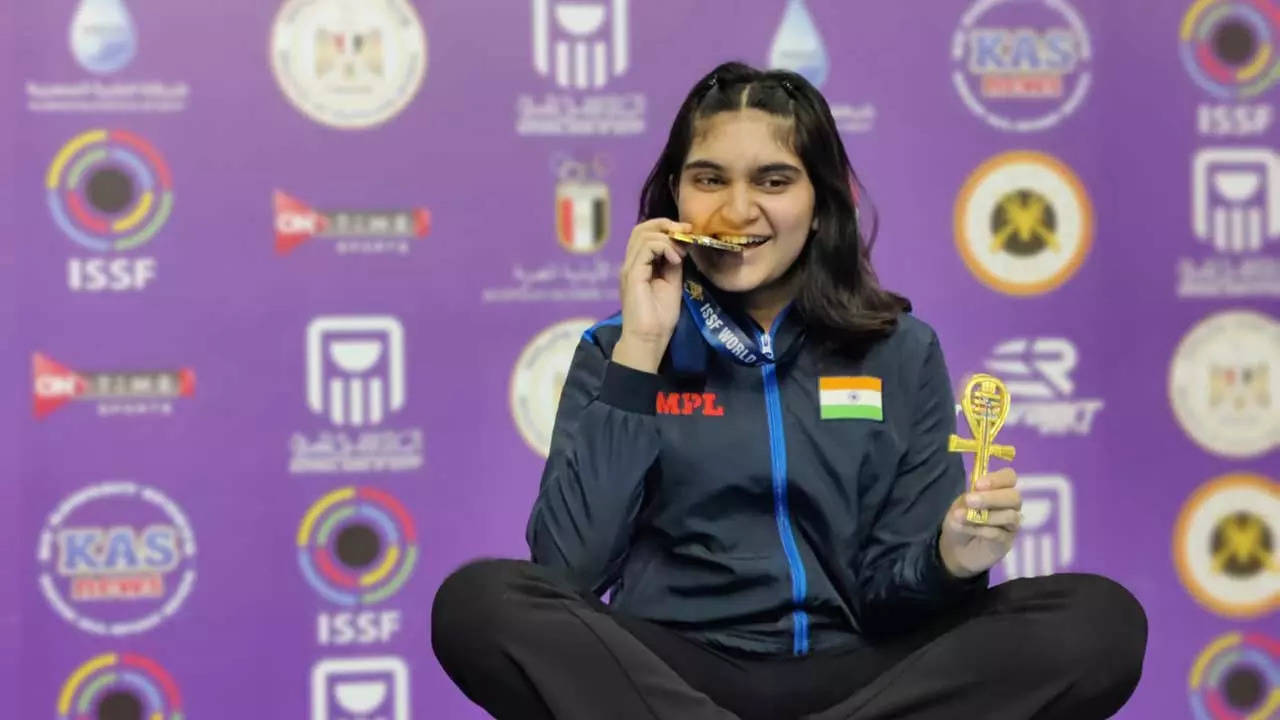 Esha Singh becomes 25m pistol junior world champion | More sports News -  Times of India