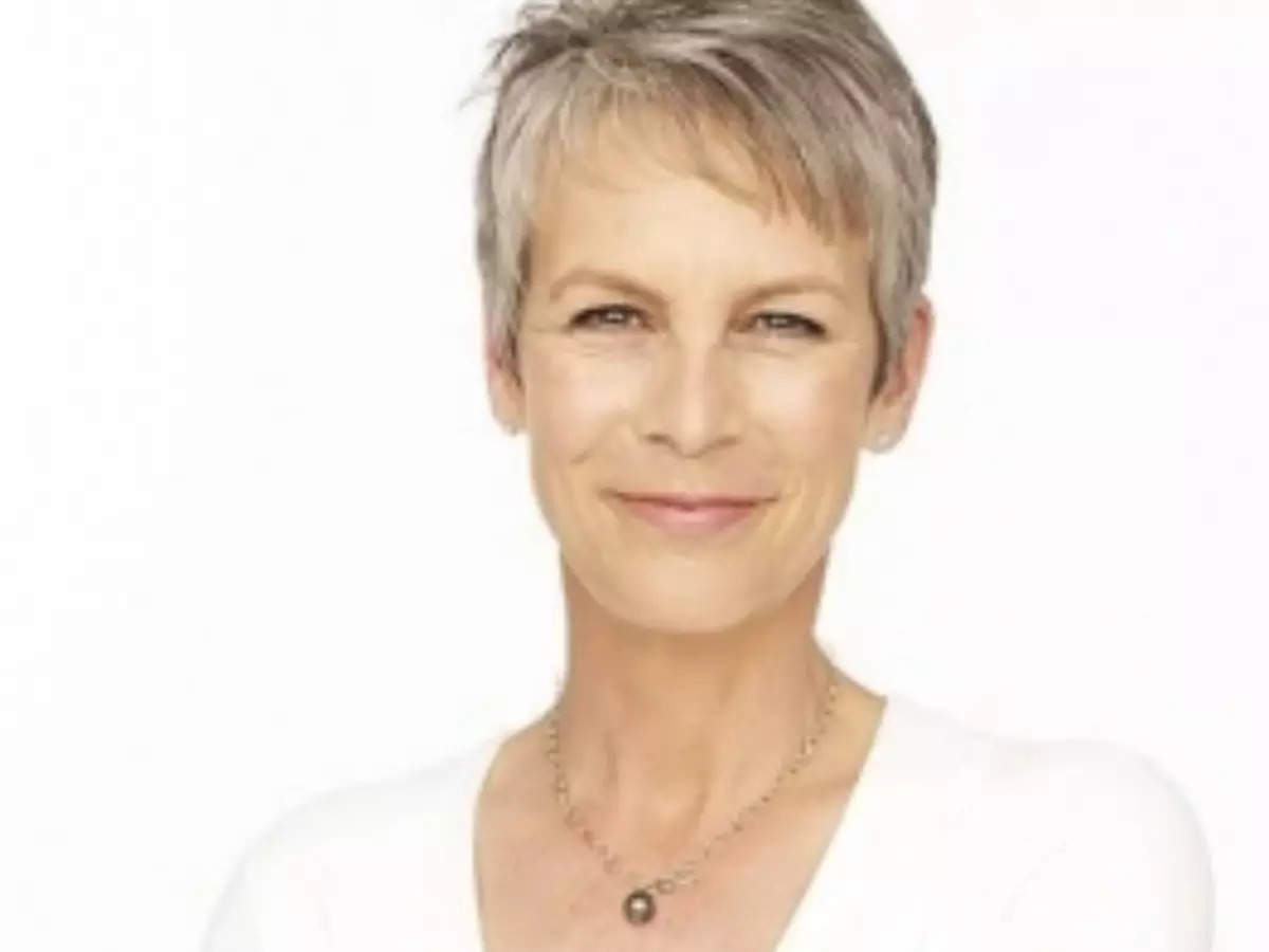 Jamie Lee Curtis regrets getting botox as it makes her look like 'plastic  figurine' | English Movie News - Times of India