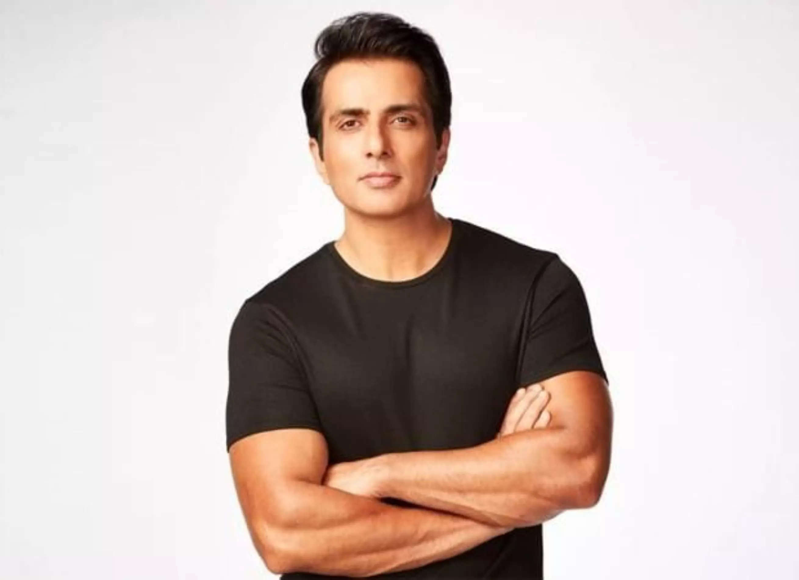 Sonu Sood to turn writer for upcoming film 'Fateh' | Hindi Movie News -  Times of India