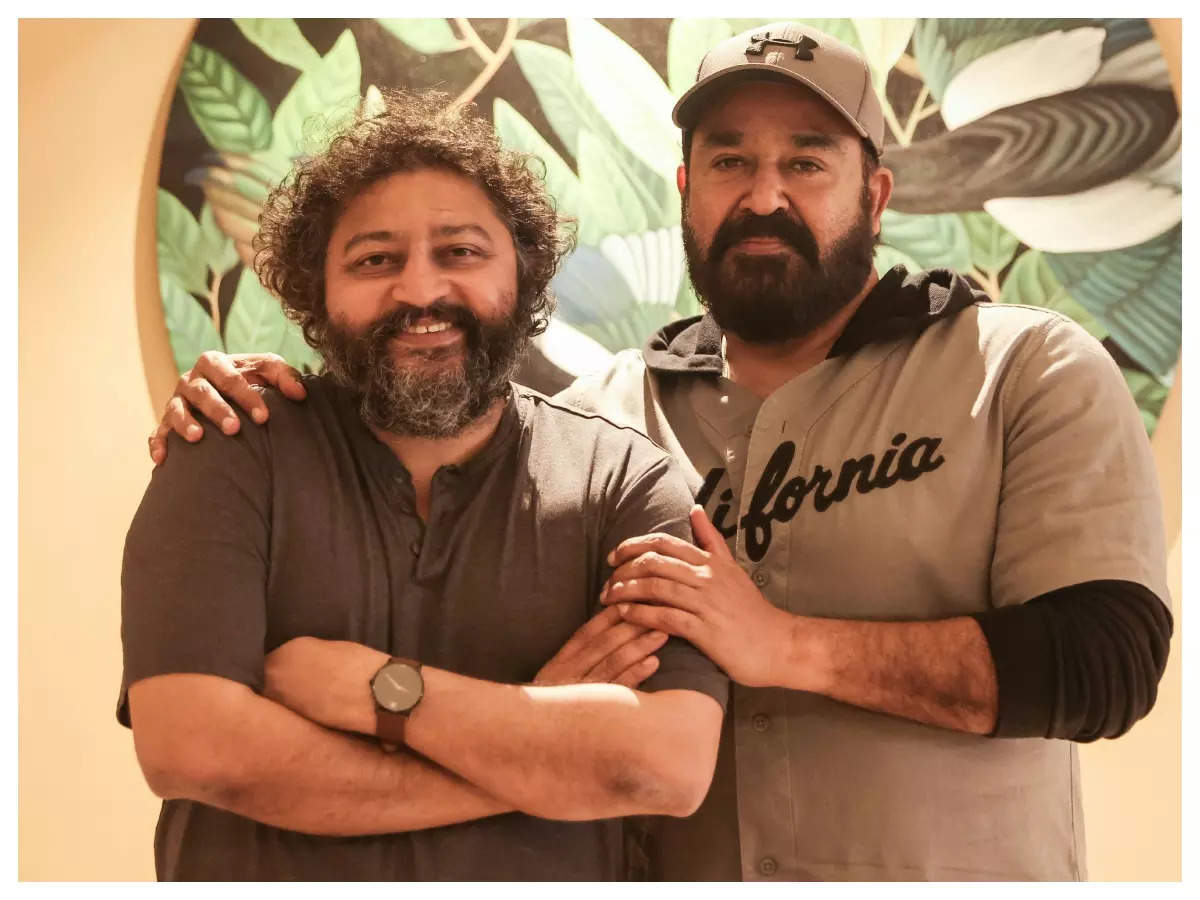 It's official! Mohanlal announces his film with Lijo Jose Pellissery |  Malayalam Movie News - Times of India