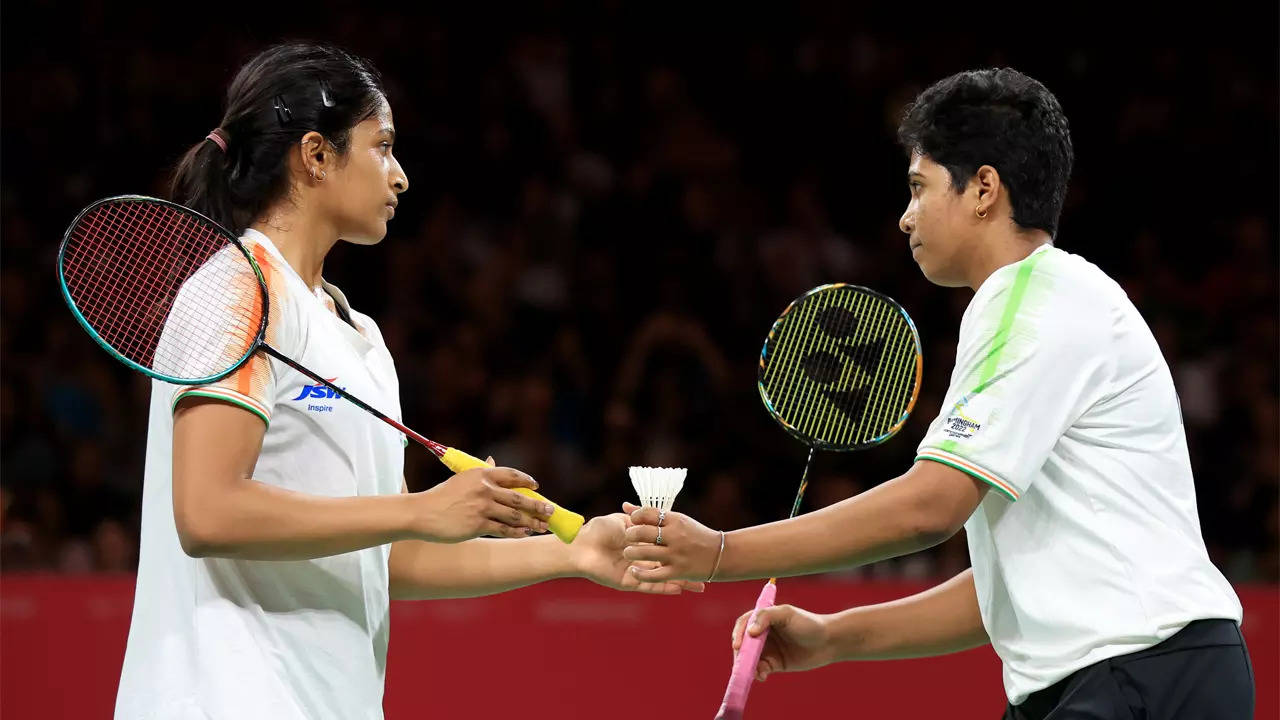 Treesa-Gayatri, Ishaan-Tanisha lose in French Open Badminton News