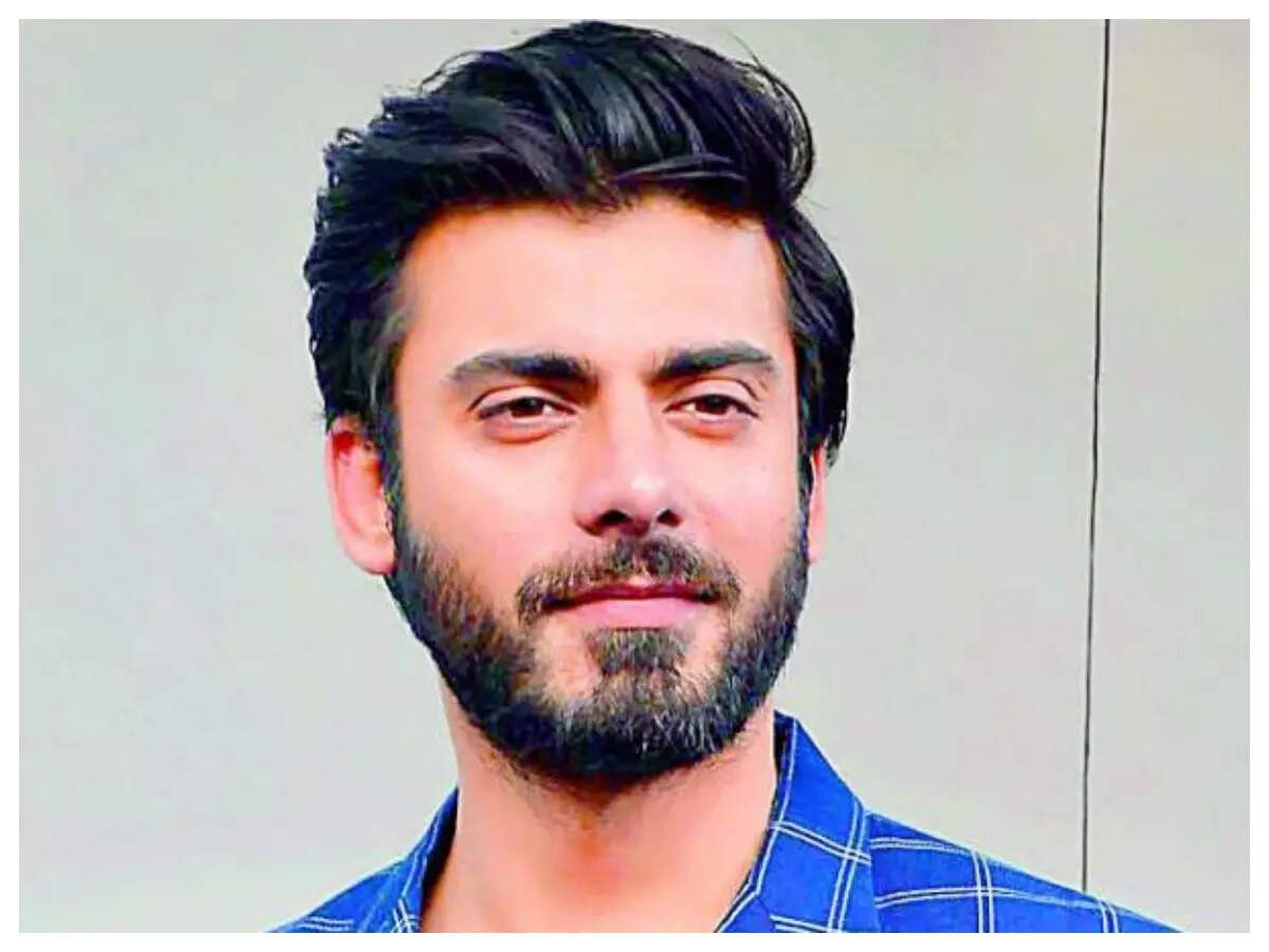 Fawad Khan Wallpapers 2022