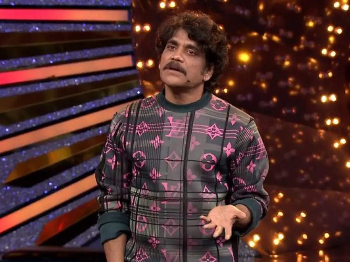 Bigg Boss Telugu 6: Netizens slam host Nagarjuna for allegedly 'prioritising' tea preparation over contestants' aggression and conflicts - Times of India