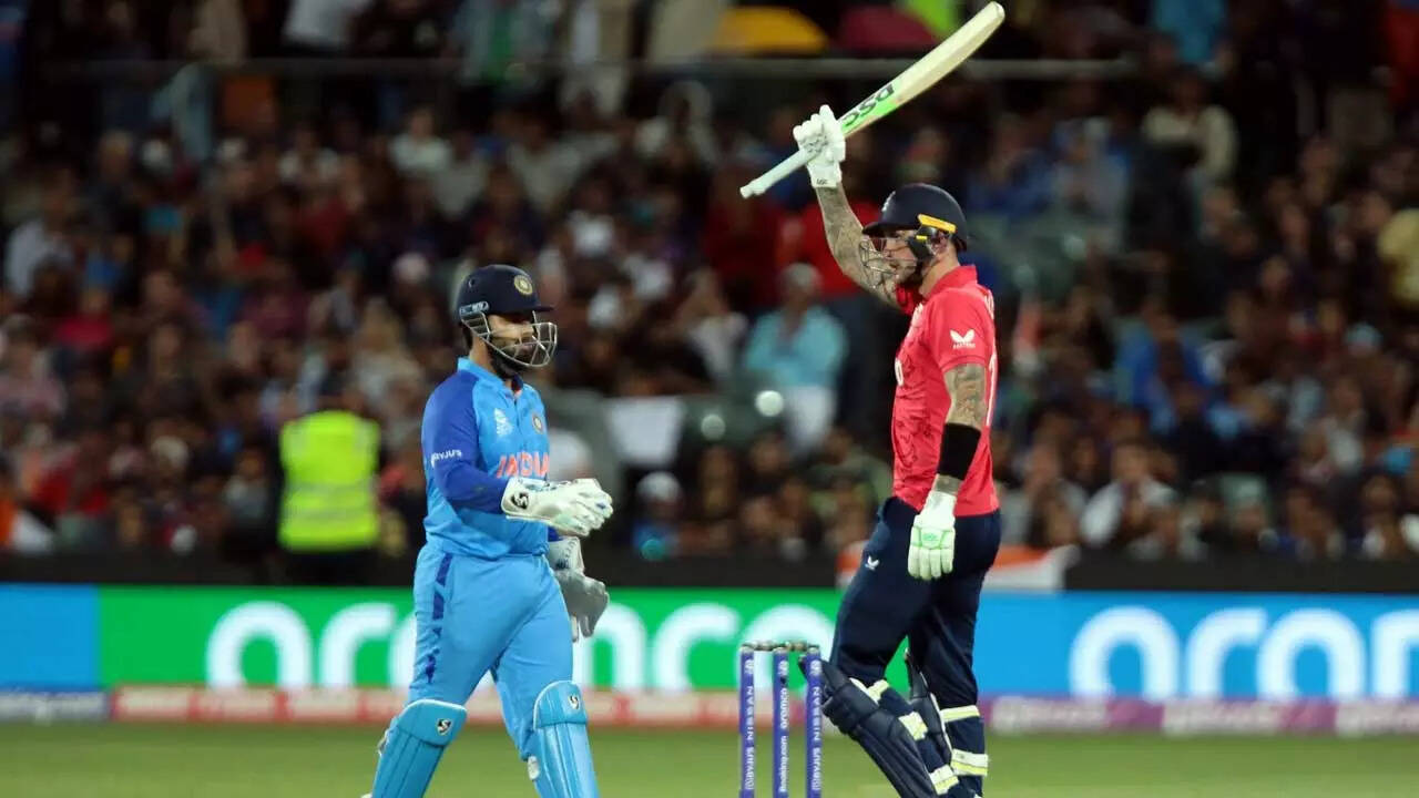 T20 World Cup, India vs England: Alex Hales 'delivers in spades' to cap  England redemption | Cricket News - Times of India