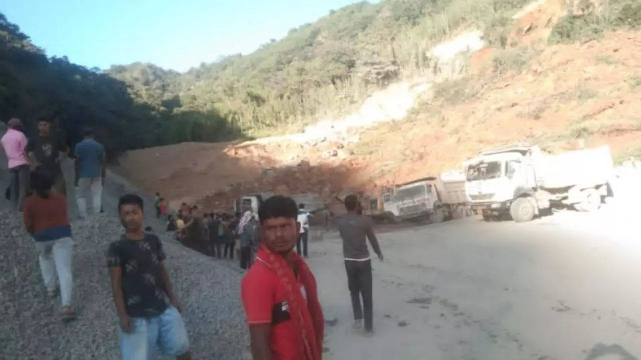 Eye witnesses said that the workers had dug too deep and upset the stability of the stone quarry resulting in the entire hill coming down on the workers.