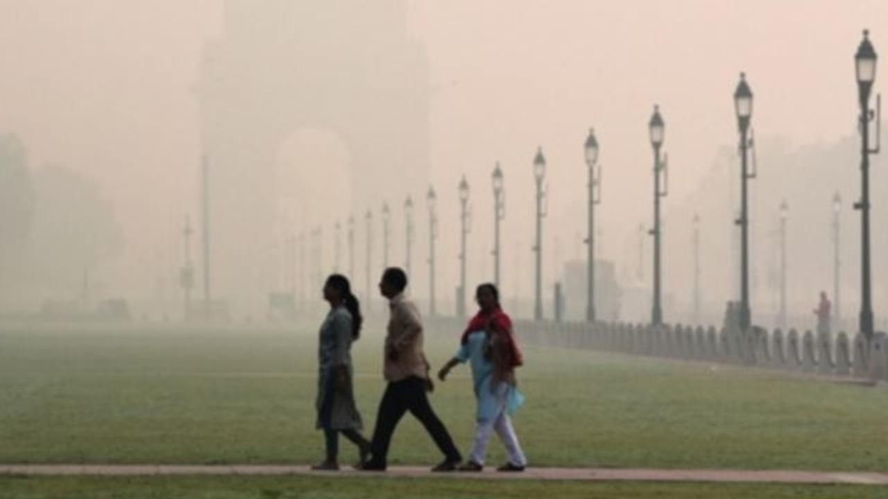 The analysis of SAFAR reveals in the last two weeks, DU occupied the most polluted spot for 12 days.