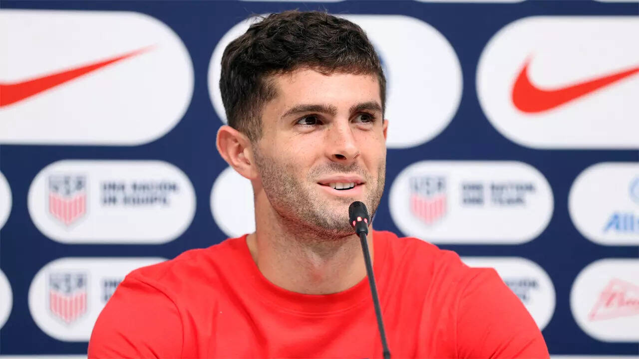 pulisic captain america shirt