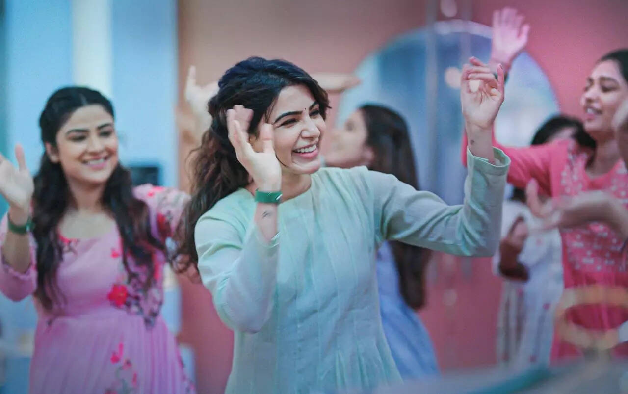 Samantha Akkineni sari looks are an inspiration for handloom lovers