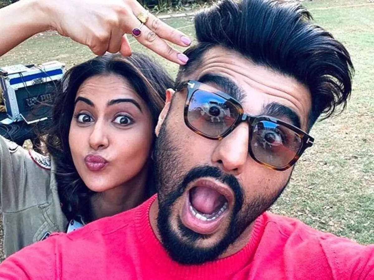 Arjun Kapoor and Rakul Preet miss Bhumi Pednekar as they resume shooting for their next film | Hindi Movie News - Times of India Arjun Kapoor and Rakul Preet miss Bhumi Pednekar as they resume shooting for their next film | Hindi Movie News - Times of India