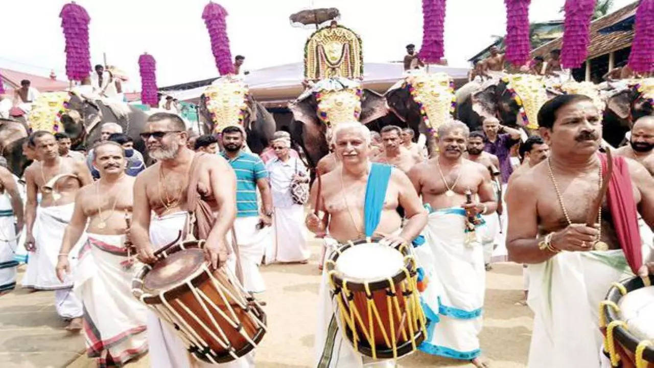 Peruvanam Kuttan Marar led the ‘Panchari Melam’ at Sree Poornathrayeesha temple at Tripunithura on Monday