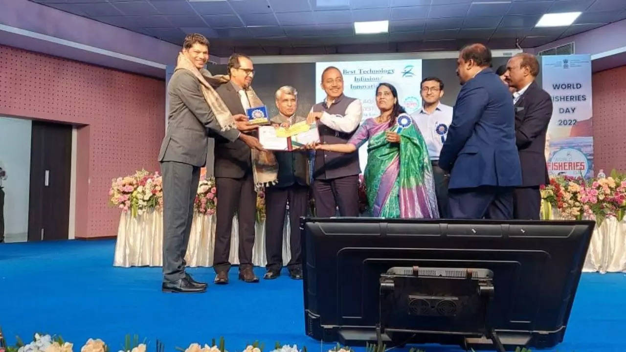 The award was presented on the occasion of World Fisheries Day during a programme held at the Union territory of Daman.
