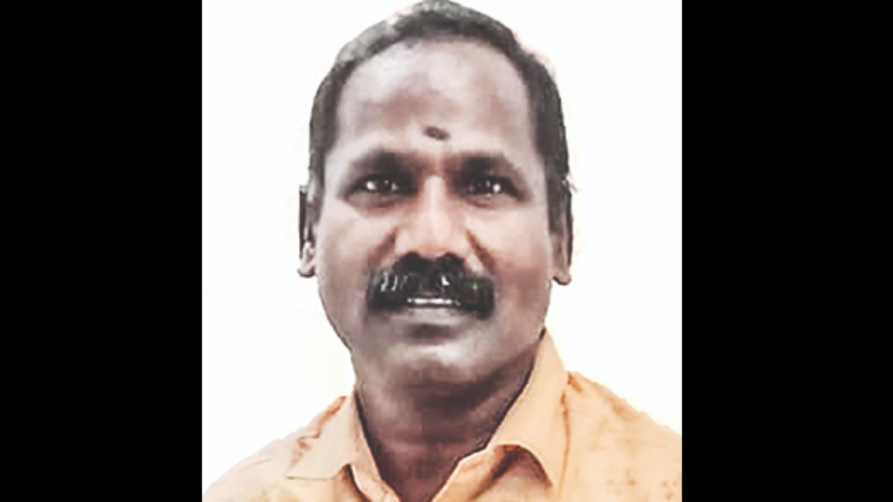 Kalikannan was not in good terms with his family members and was staying at a godown on Bazar Street in Tirupattur town for the past few months. He was abducted from there on Tuesday night 